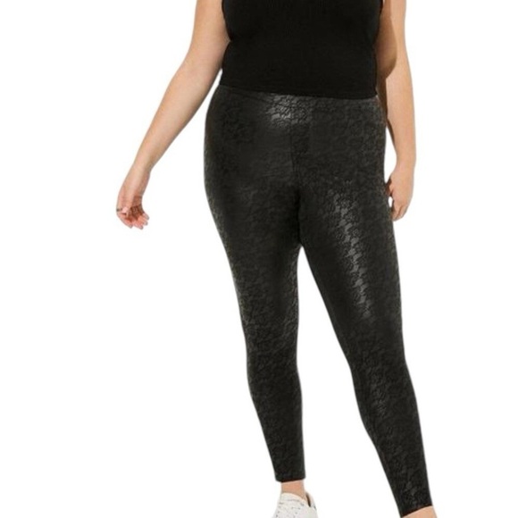 torrid Pants - *TORRID* Black Lace Leggings NWT Size 0/Large/12